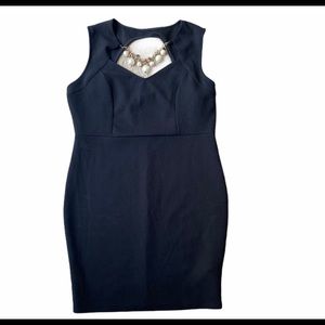 Toto black dress 🖤 with attached pearls